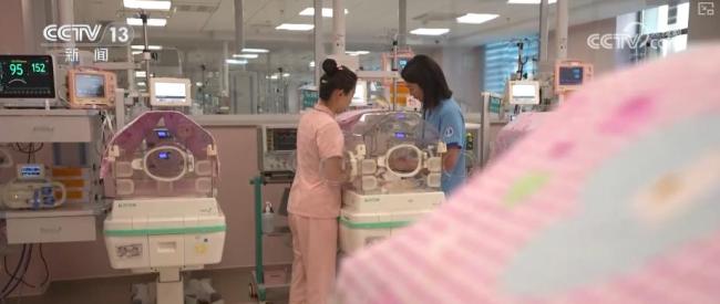 7省份已率先實(shí)現(xiàn)生娃基本不花錢(qián) 政策利好引發(fā)熱議