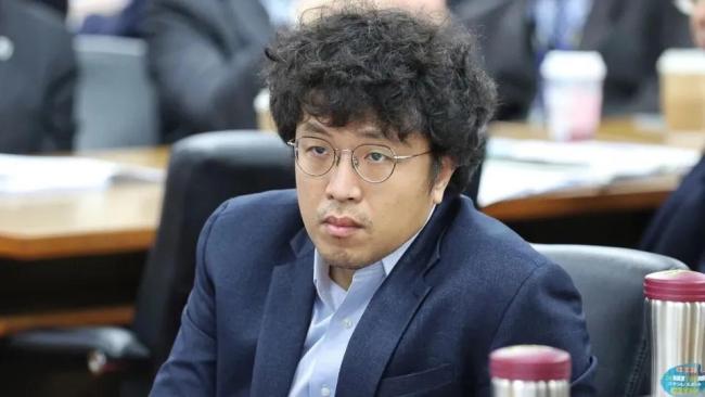 “台独”政客跑欧洲议会自嗨无底线,然而并没有什么用!