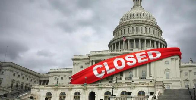 美政府正式结束停摆 谁赢了谁输了 妥协背后的真相