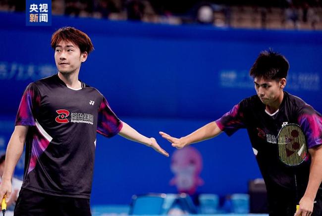 马龙亮相 张雨霏于子迪200米蝶泳争金