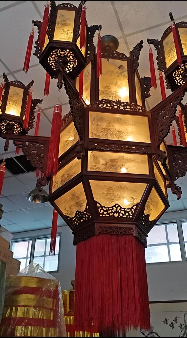 非遗技艺“触网”北京宫灯破圈