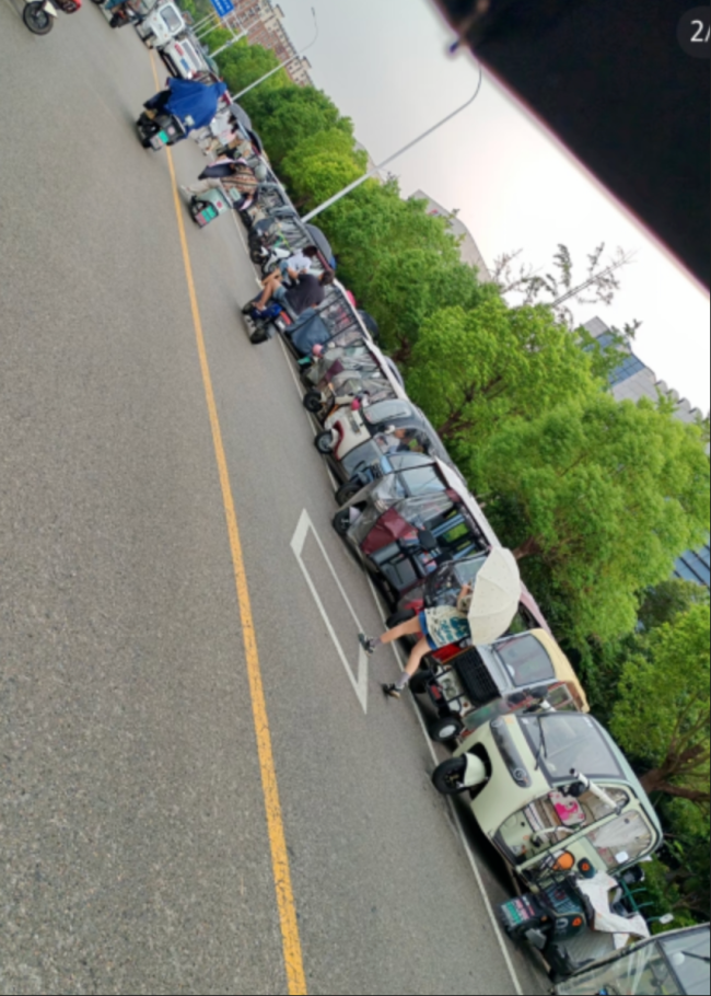 日本自卫队配合高市“亮刀”意图何在？日本自卫队密集军演