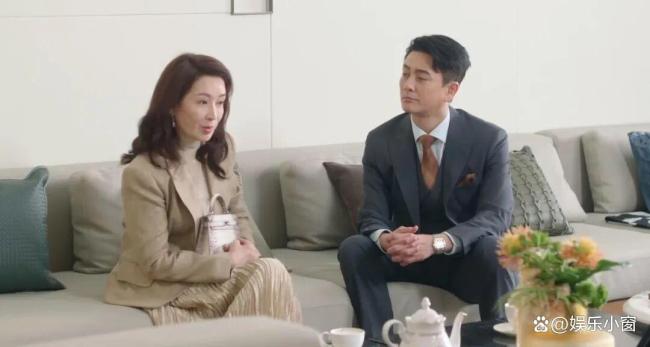 李施嬅新剧这段以为在看TVB新闻 7.9分好评不断