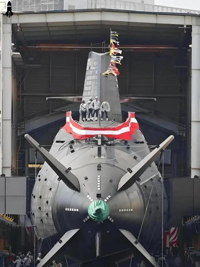 日本考虑引进核潜艇？中方回应 东亚深海博弈升级