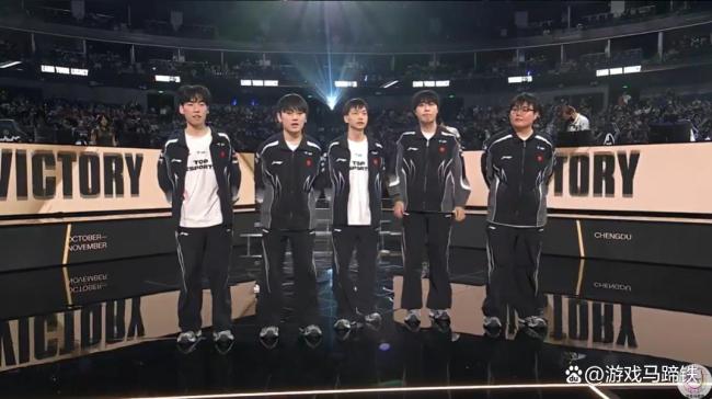 LPL面临下坡路与至暗时刻,明年队伍存亡成疑,未来前景堪忧