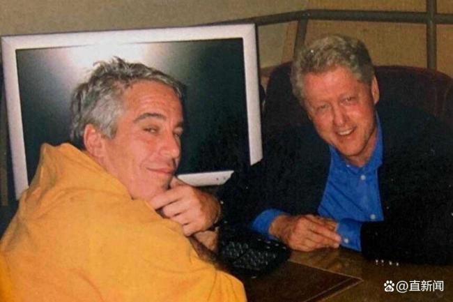 特朗普：给我查查克林顿 调查爱泼斯坦关系