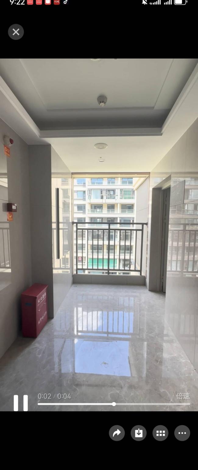 业主爆改一梯一户引争议 律师提醒 改造需谨慎