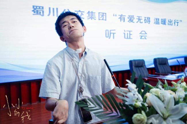 易烊千玺凭何成最年轻金鸡奖最佳男主 演技与努力赢得尊重