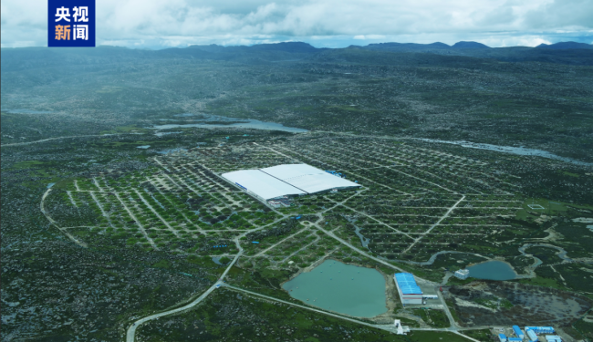 大科學裝置“拉索”揭示宇宙線起源關鍵機製