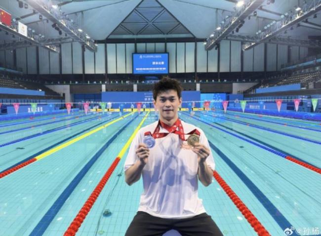 孙杨：我与泳池的故事会继续书写 热血初心不改