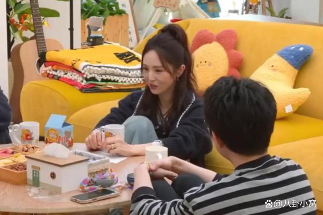 张维伊的昵称背后的家庭昵称文化与故事——小酒窝窝子的由来揭秘