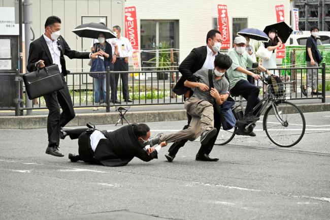 枪杀安倍晋三凶手的母亲称“自己才是凶手”，痛陈向“统一教会”捐款忽略了孩子