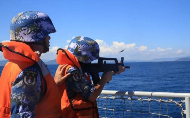 解放军黄海实弹射击 台当局通告全球：将与日本密切合作