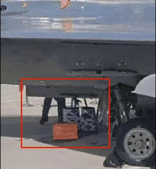 如何看待印度光辉战机在航展上漏油 技术缺陷引争议