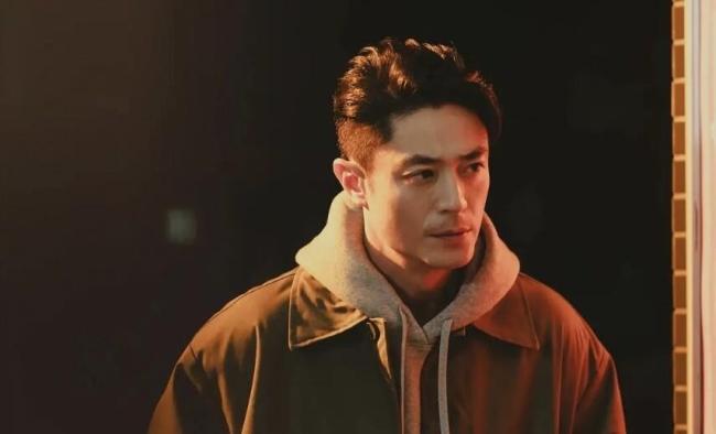 《他为什么依然单身》热播