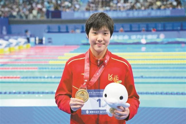 全运会见证新星涌现老将坚守 泳池激战显活力