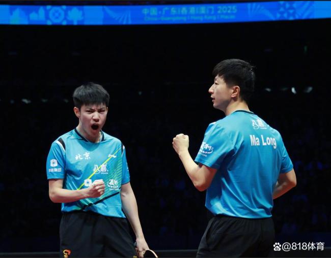 马龙赛后发布会说着说着快哭了：我们一起好好成长 好好变老！