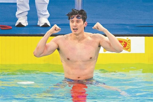 全运会见证新星涌现老将坚守 泳池激战显活力
