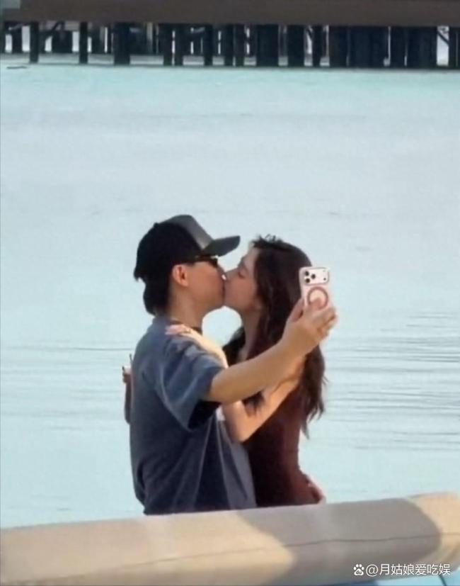 胡彦斌曾给易梦玲送咖啡