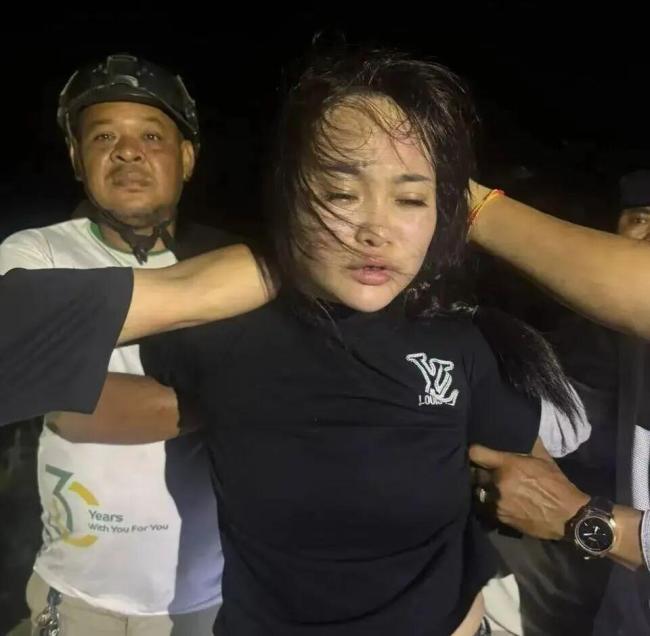 柬埔寨一女子劫走6名越南籍囚犯：逃犯均落网，劫囚女子曝光 女子发挥关键角色