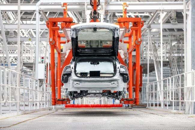 小鵬第100萬臺整車下線背后 全員攜手共舞