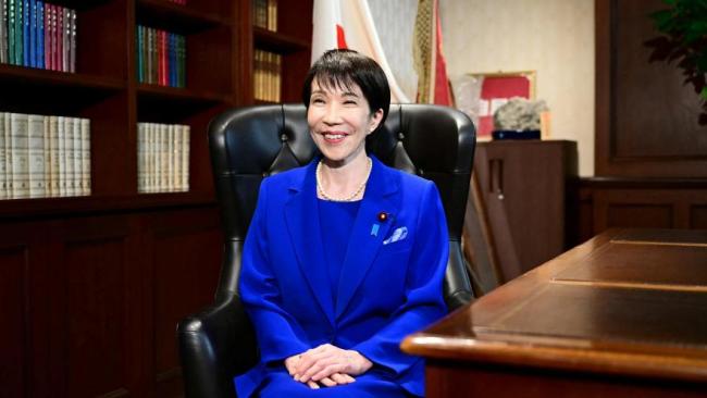 台评论员说高市早苗尴尬了 撤回即下台的政治困局