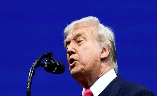 特朗普的沉默在意料之中，高市私下退让，中日关系元旦或将明晰