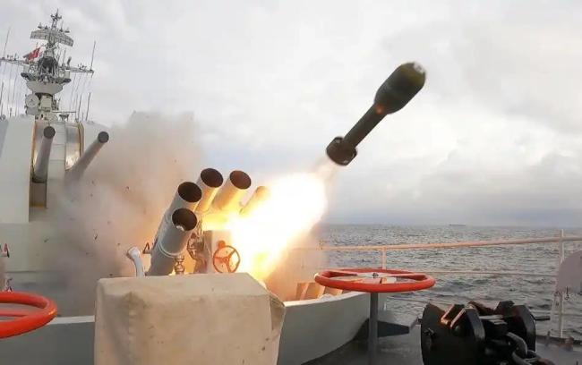 南海舰队：中国军人只有战死 新时代强军宣言