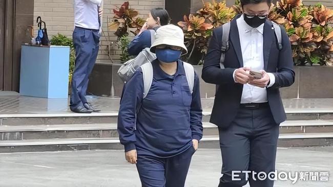 李威妻子称目睹死者受虐全程 自责未伸出援手