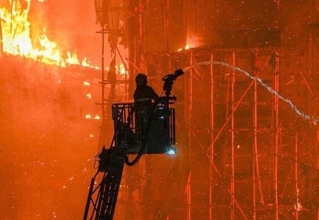 深圳市民連夜跨城馳援香港 深港聯(lián)動(dòng)救援受關(guān)注