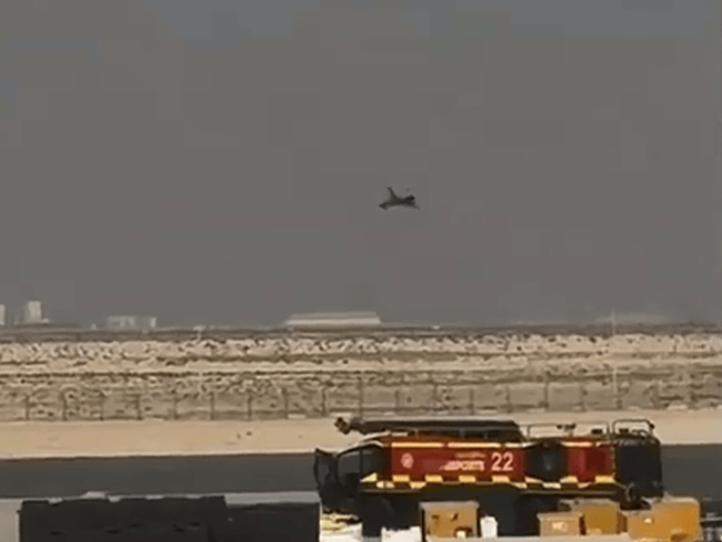 印度称“光辉”战机全球最安全 争议言论引关注