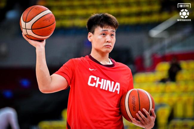 郭士强：赵睿因腿部拉伤缺席 保护球员为先