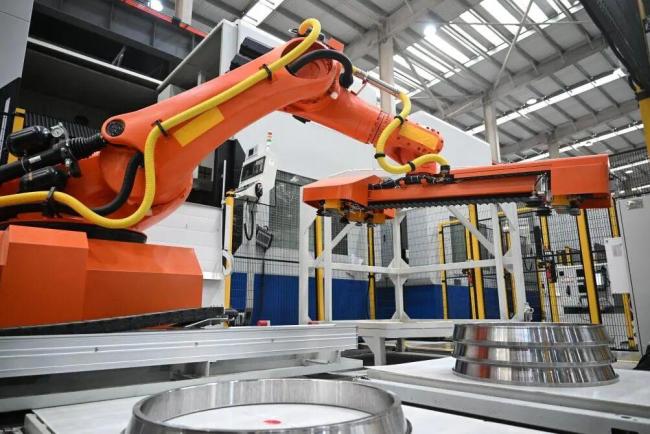 稀土供应链是中国不可替代性的缩影 战略资源主导地位