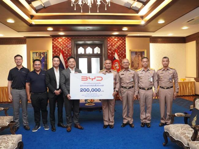 中企驰援泰国南部洪灾