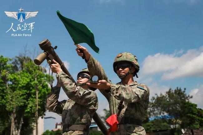 東部戰(zhàn)區(qū)演練超燃大片來了 全領域綜合演練礪精兵