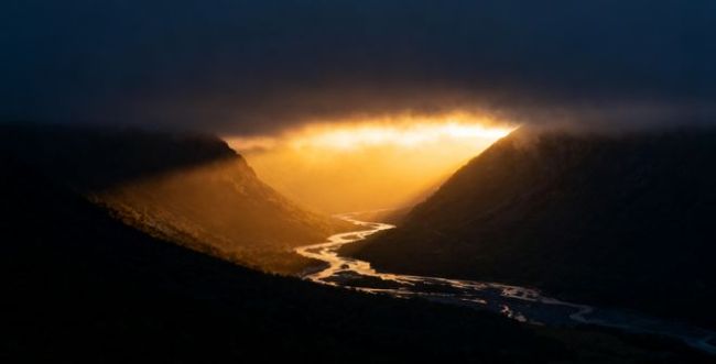 A股成交创4个月新低释放什么信号 市场情绪降至冰点