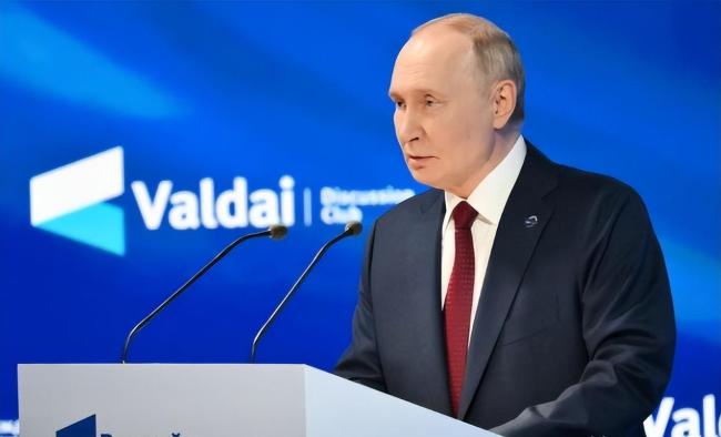 菲律賓的飛機闖入我國領空,不料掉進了天羅地網(wǎng) 主權捍衛(wèi)教科書式行動