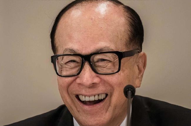 香港火災(zāi)發(fā)生地在王祖藍(lán)家附近 全城齊心救援