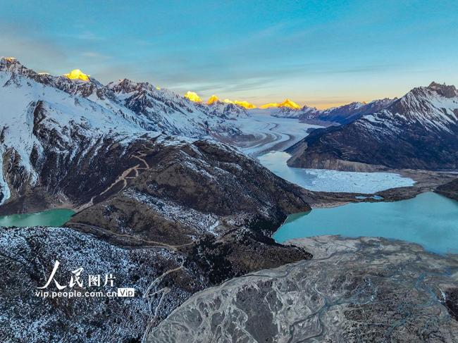 西藏八宿：來古冰川冬景