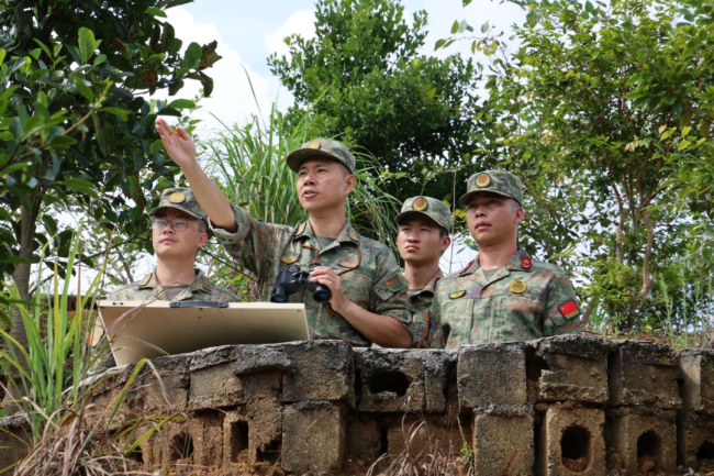 军官谢亮用25年将千里边防刻进心里 守护边疆的无悔青春