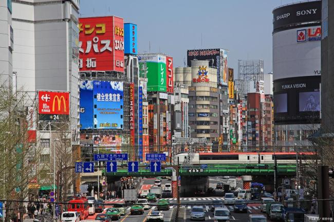 日本央行釋放加息信號 市場巨震 全球債市拋售潮起