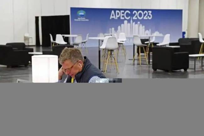 “19点和平方案”能否终止俄乌战争 乌克兰面临艰难抉择