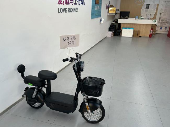 新国标“小电驴”长啥样?瘦了、贵了 新车数量少选择有限