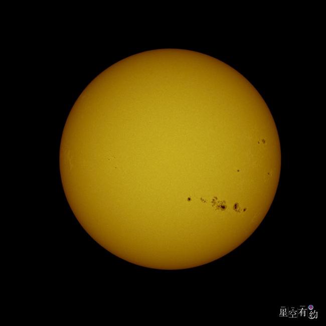 太阳脸上长雀斑：个头不小数量可观，观测太阳黑子群好时机