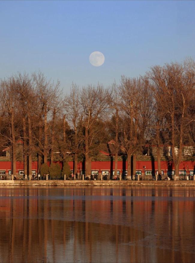 今年最后一次超级月亮看了吗？