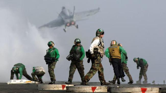 美巡洋舰红海误击友机细节曝光