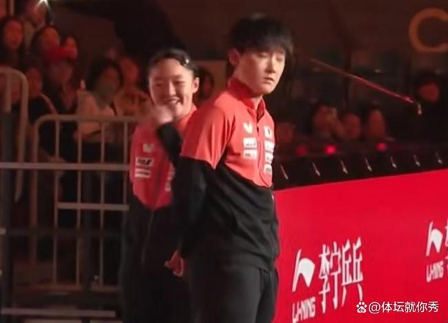 张本智和一直站在原地不动 名字被念错引发不满