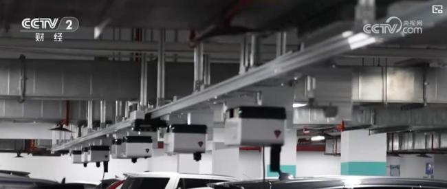 多地公共区域充电桩建设提速升级 充电需求大幅攀升