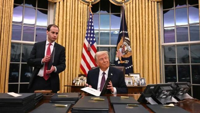 特朗普欲廢“出生公民權(quán)”為何阻力大 憲法第14修正案成焦點(diǎn)