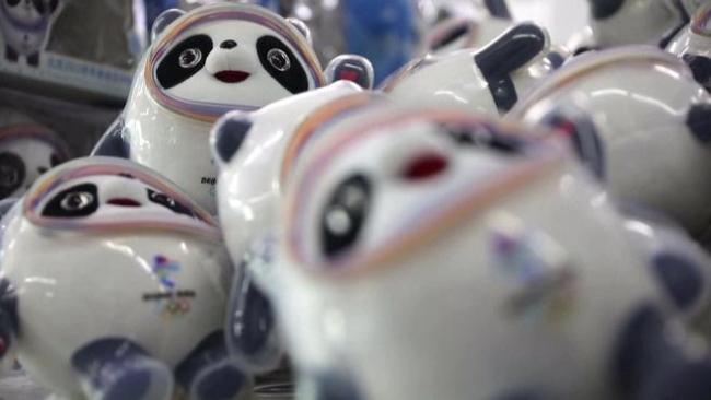 拼“殘票”，找學(xué)生優(yōu)惠，“窮滑”的年輕人，把中產(chǎn)滑雪拉下神壇 省錢滑雪成新潮流